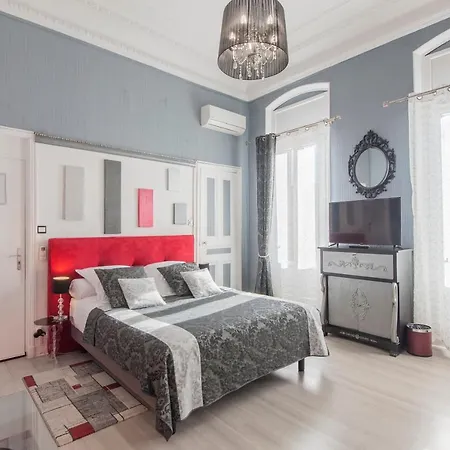 De Charme Le Provence 3* 普罗旺斯地区萨隆