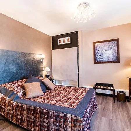 De Charme Le Provence Hotel 3*