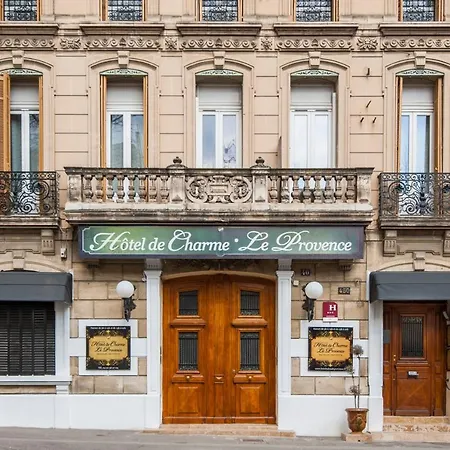 De Charme Le Provence Hotel